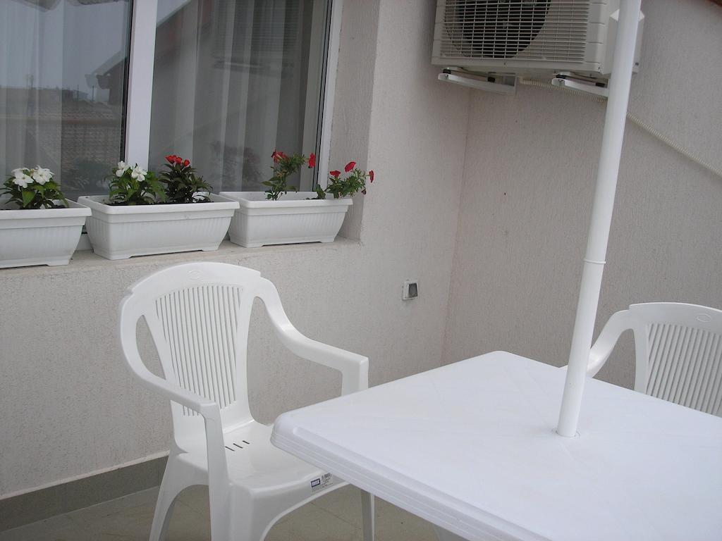 Tashevi Apartments Pomorie Cameră foto