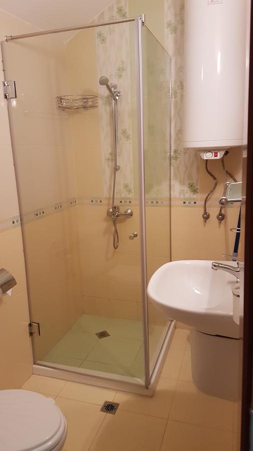 Tashevi Apartments Pomorie Exterior foto